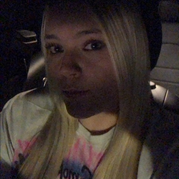 Meet your Posher, Tae - Picture 1 of 1